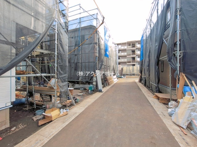 入間市下藤沢５丁目・全13棟　新築一戸建　3号棟　の前面道路含む現地写真|現地写真（2026年3月26日撮影）