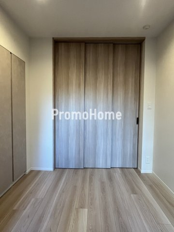 シーズンフラッツ新御徒町の洋室