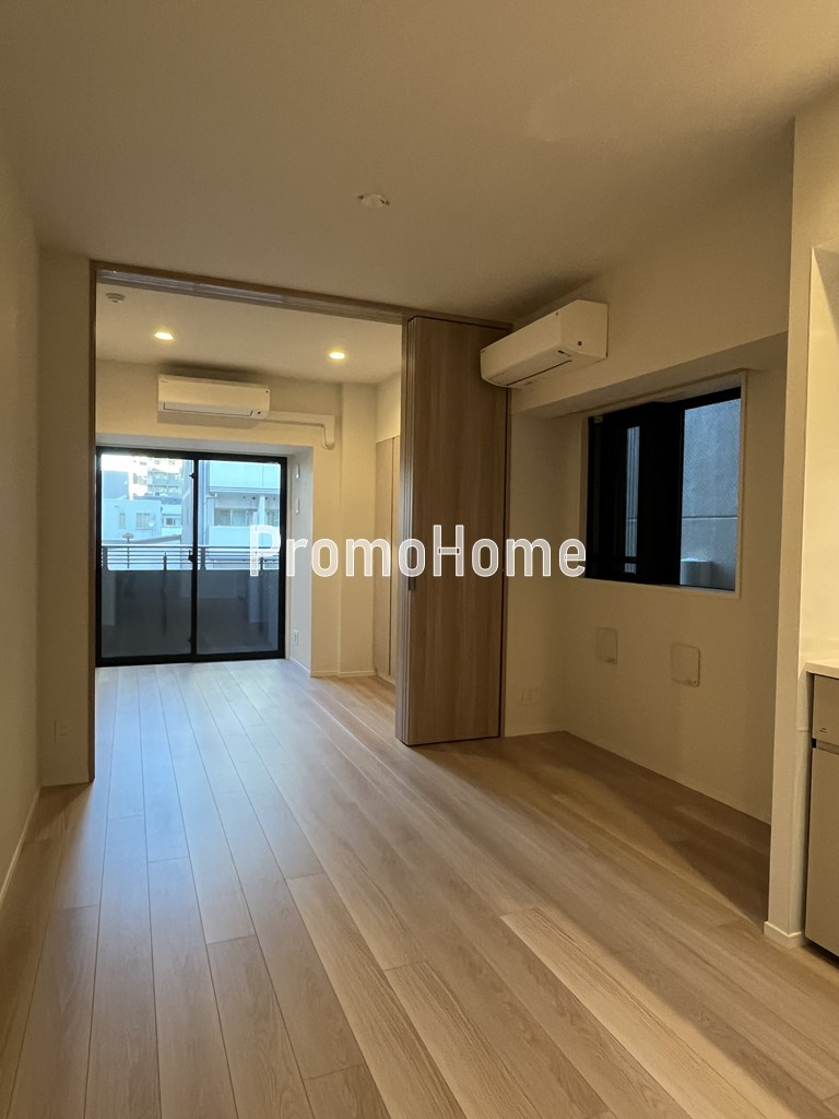 シーズンフラッツ新御徒町の居間・リビング