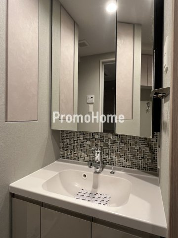 シーズンフラッツ新御徒町の洗面所