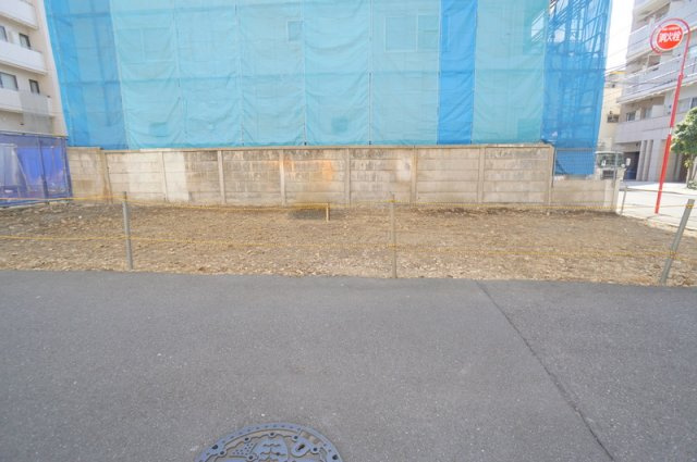 南麻布１　土地の外観|東京メトロ南北線・都営大江戸線「麻布十番」駅徒歩8分
東京メトロ南北線・都営三田線「白金高輪」駅徒歩14分
東京メトロ日比谷線「広尾」駅徒歩16分