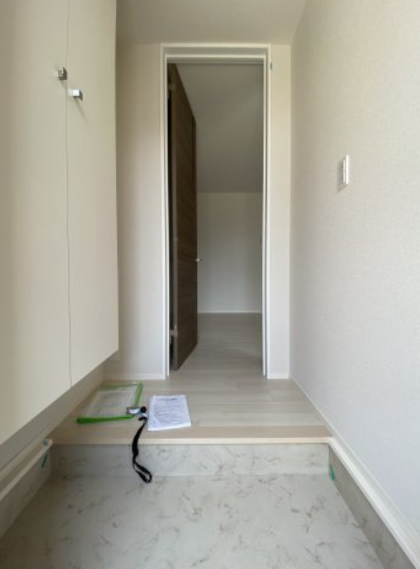 アストレアの玄関