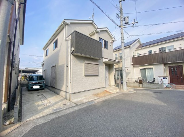 兵庫県伊丹市北伊丹6丁目33-9の外観|外観もきれいです