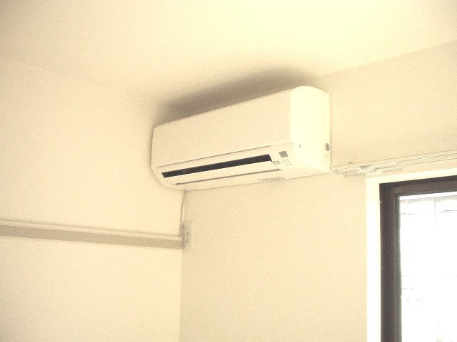 フローラ小野の設備|エアコン