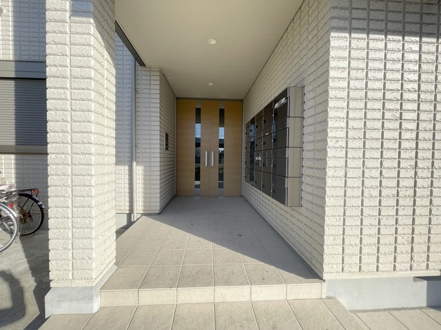 A-style北大宮のエントランス