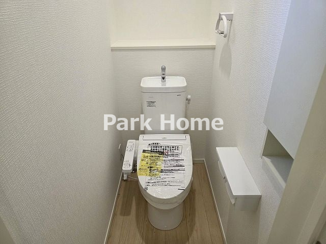 高知市南金田-2号棟- 新築戸建てのトイレ|１F:トイレ