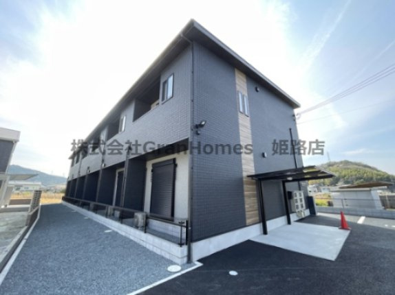 Gran Village 御着の外観