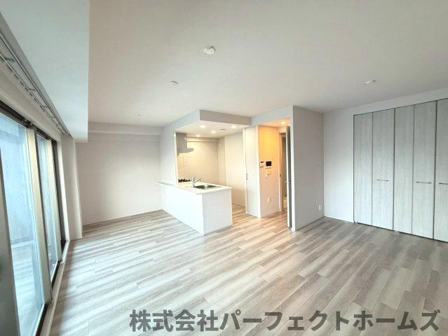 【居間・リビング】の画像