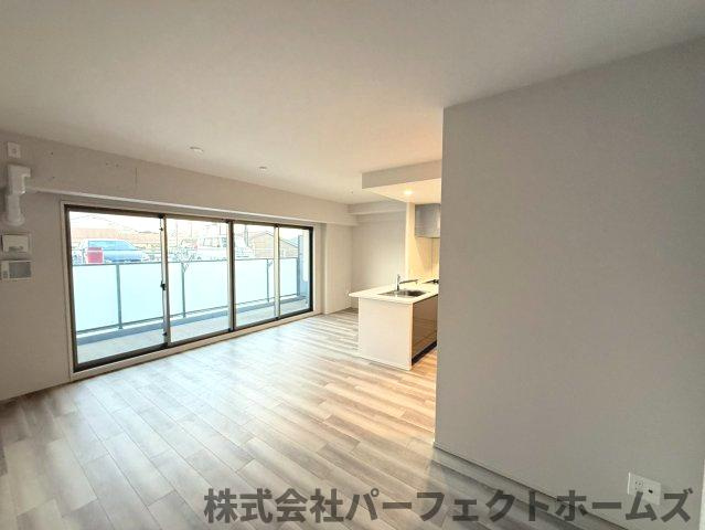 【居間・リビング】の画像