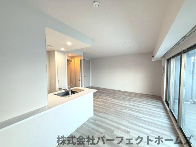 【居間・リビング】の画像