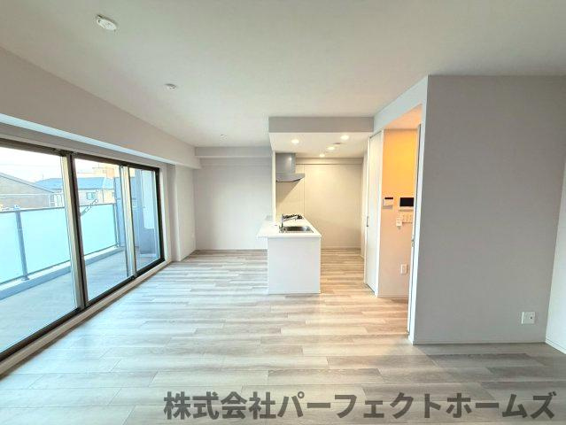 【居間・リビング】の画像