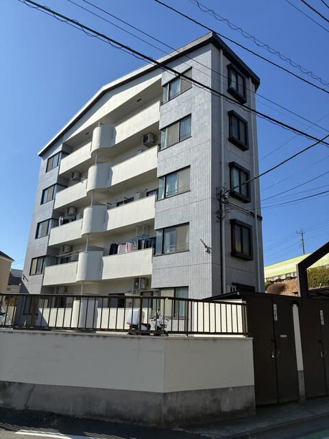 栗原マンションⅡの外観