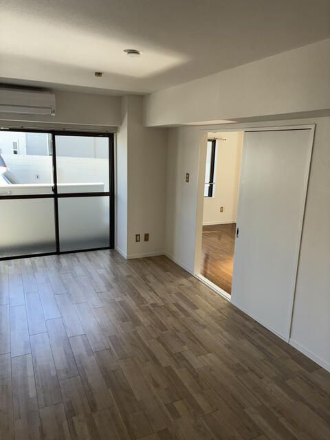 栗原マンションⅡの居間・リビング