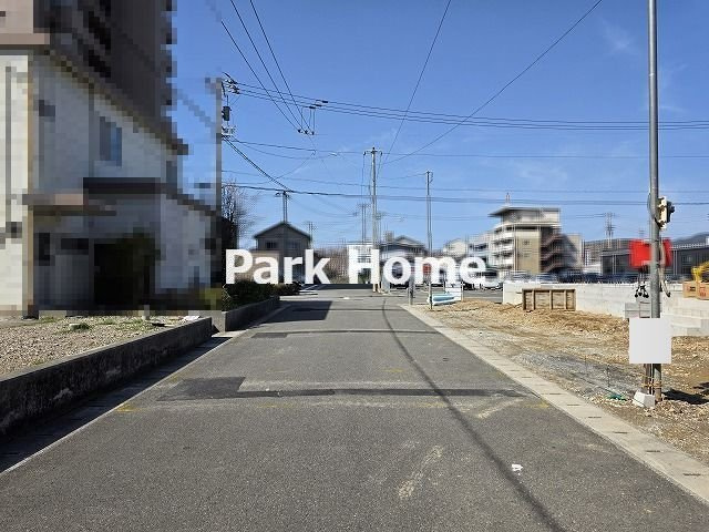 高知市南金田-3号棟- 新築戸建ての前面道路含む現地写真