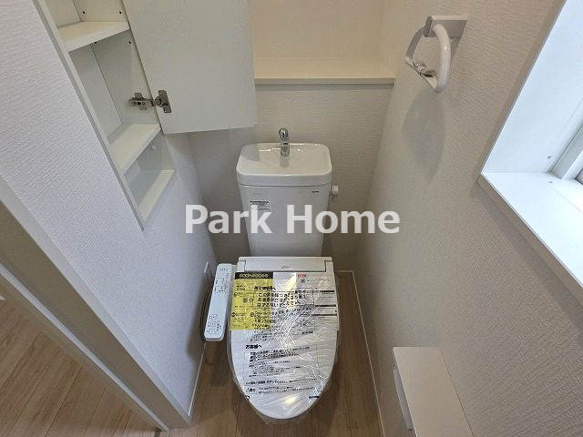 高知市南金田-3号棟- 新築戸建てのトイレ|２F:トイレ