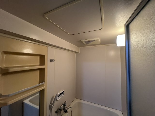 レジデンシアモンティークロの浴室