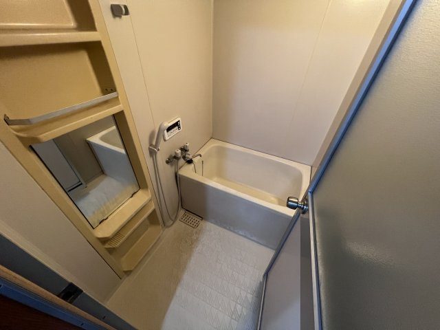 レジデンシアモンティークロの浴室