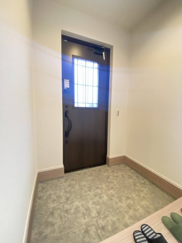 【玄関】 | 大牟田宅峰中学校西1