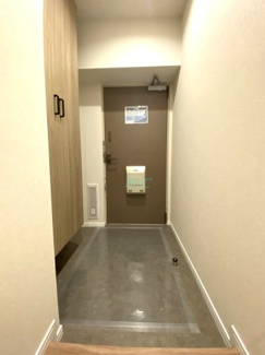 【玄関】 | シャルマンコーポ草津 | 飾リ過ぎないシンプルな内装と偏り過ぎないデザインで統一しております。
