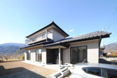 南アルプス市飯野 内外装一新 中古戸建 敷地85坪 全洋室の画像
