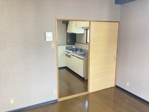 サンハイツの内装