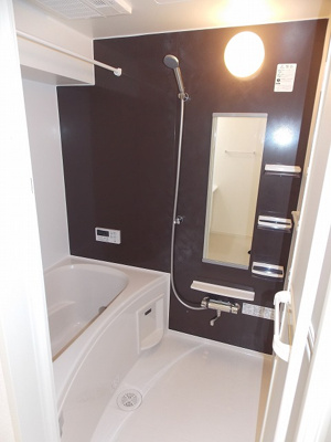 【浴室】 | ＲＩＮＫＡ | 【ＲＩＮＫＡ】落ち着いた空間のお風呂です