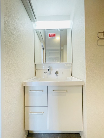 【独立洗面台】 | アネシス空港東五番館