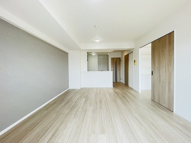 【居間・リビング】 | アネシス空港東五番館