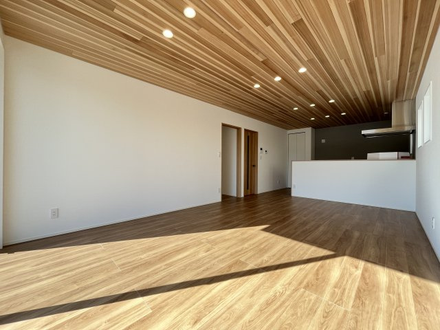 【居間・リビング】 | 本庄市日の出　新築戸建　フルクラシル　全3棟　B号棟