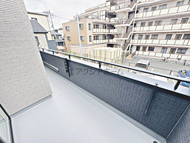 入間市下藤沢５丁目・全13棟　新築一戸建　4号棟　のバルコニー