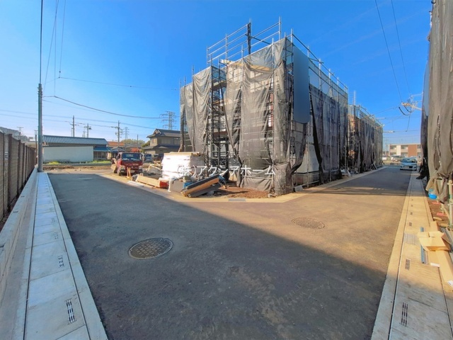 入間市下藤沢５丁目・全13棟　新築一戸建　4号棟　の前面道路含む現地写真|現地写真（2026年4月8日撮影）