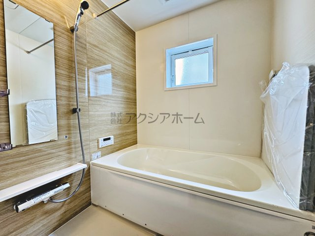 入間市下藤沢５丁目・全13棟　新築一戸建　4号棟　の浴室|1坪タイプのユニットバス