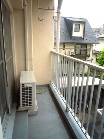 ラ・フルール久米川のバルコニー