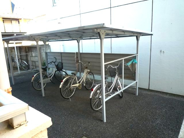 ラ・フルール久米川のその他共用部分|駐輪場