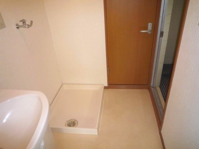 ラ・フルール久米川の設備|洗濯機置き場