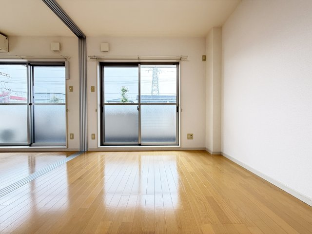 プランドール南久万の居間・リビング