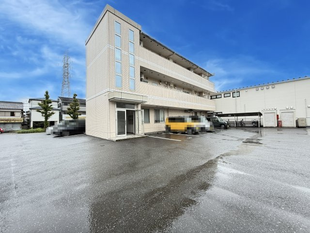 プランドール南久万の外観