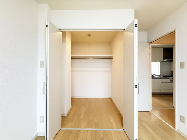 プランドール南久万の収納