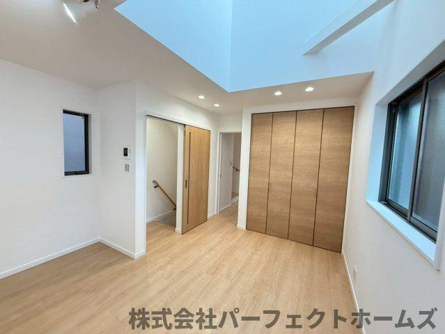 【居間・リビング】の画像