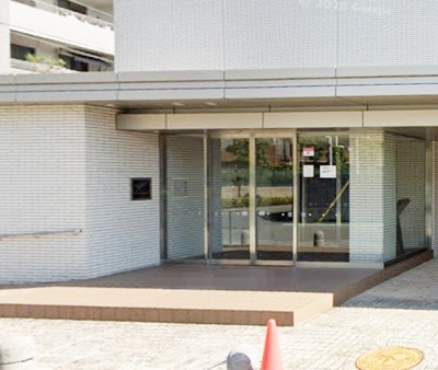 【エントランス】 | ジオ甲子園口ノーヴ | オートロック付のエントランス