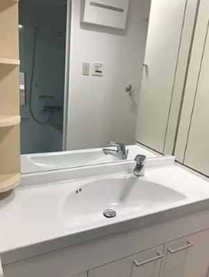 【洗面所】 | ハイホーム市ヶ谷 | 脱衣スペースもあります