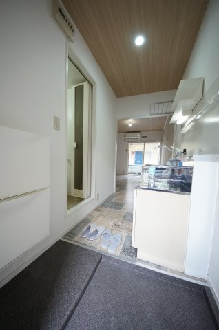 ル・クール東古松Ⅰの玄関