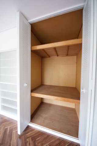ル・クール東古松Ⅰの収納|※写真は別の部屋のものです。