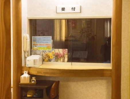 クリニック居抜き店舗の内装|受付