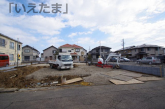 【前面道路含む現地写真】 | 【仲介手数料無料！！】日野市落川　新築戸建て（全3棟）A号棟　4490万円