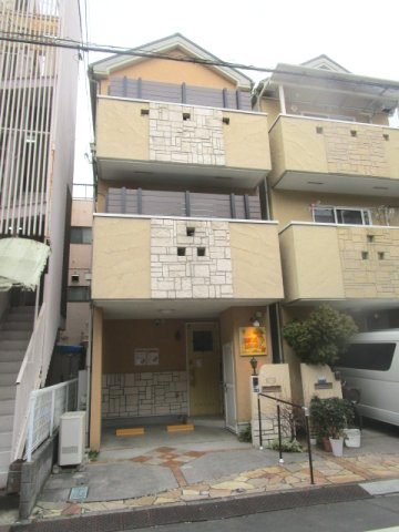 北区昭和町１丁目の旅館の外観