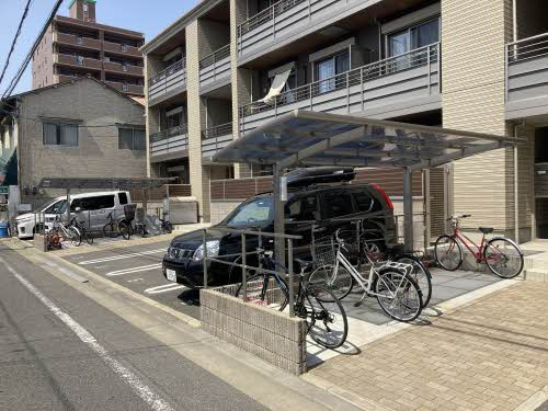 ベレオ東雲本町の駐車場|駐車場完備です