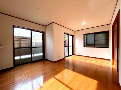 【居間・リビング】 | 枚方市東山1丁目戸建