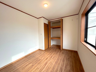 【洋室】 | 枚方市東山1丁目戸建