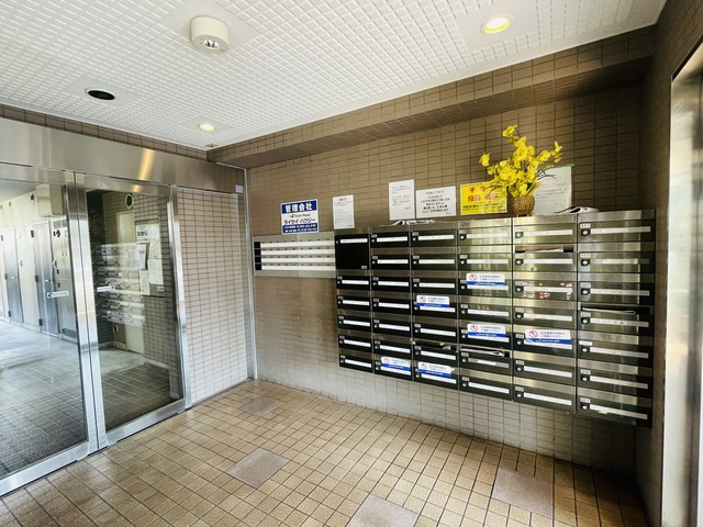 Ｂｉｇ　Ｔｈｒｏｕｇｈのロビー